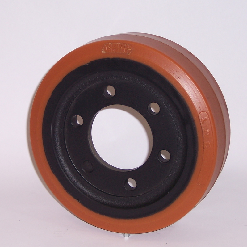 Ruote serie ZM Ruote motrici in poliuretano durezza 95+/-3Sh.A. La portata è riferita ad una velocità di 6 km/h. <br/>N.5 fori diametro 18,5 mm su raggio di 56 mm.