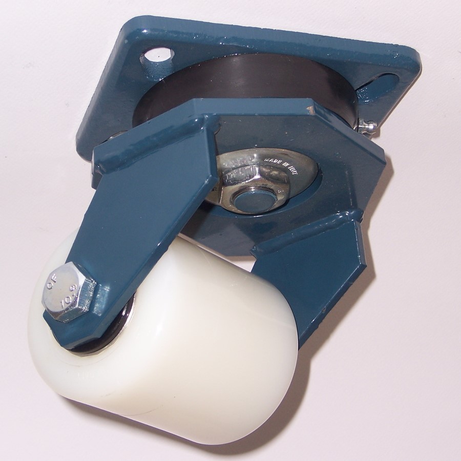 Ruote serie RP con supporto E70 Rulli transpallet monolitici in polyammide 6 disponibili con o senza i cuscinetti a sfere schermati o inox. Ruota con cuscinetti a sfere.