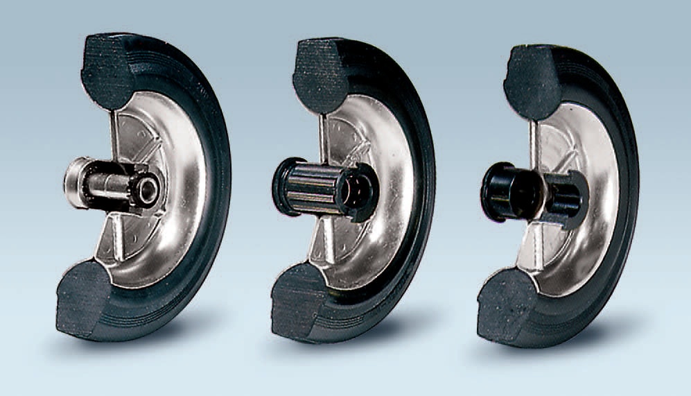 Wheels series B BETA - Wheels with black rubber ring on welded steel discs fitted with ball bearings, roller bearings or nylon friction bearings.