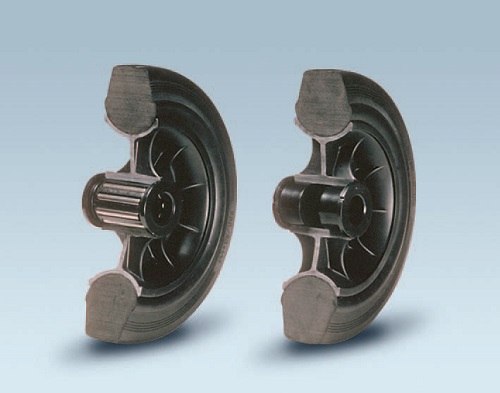 Wheels series D DELTA - Wheels with black rubber ring on thermoplastic core, available with roller bearings or nylon friction bearings.